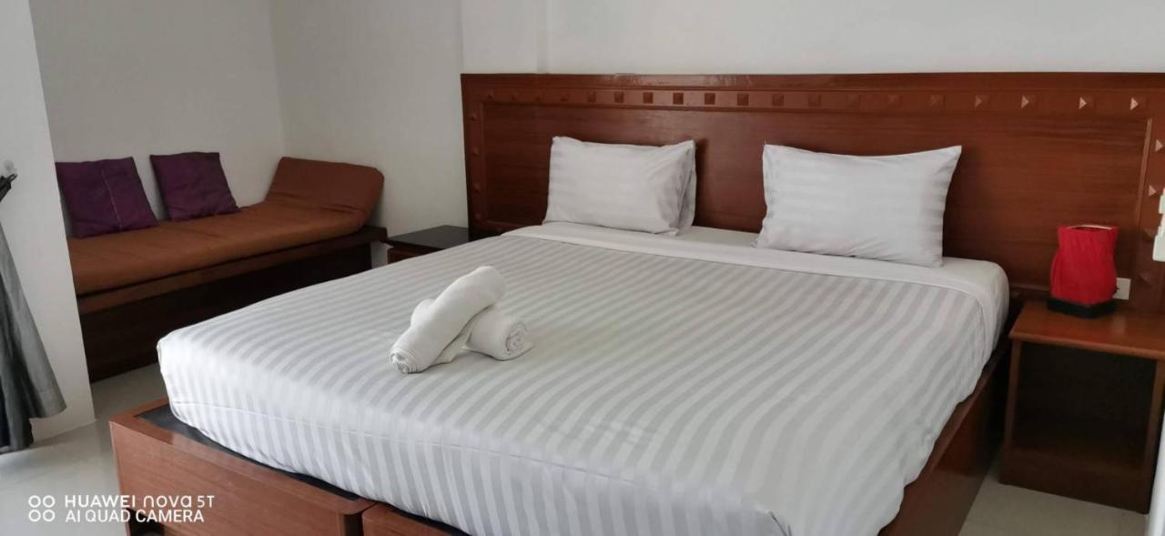 Sure Guesthouse Камала Экстерьер фото