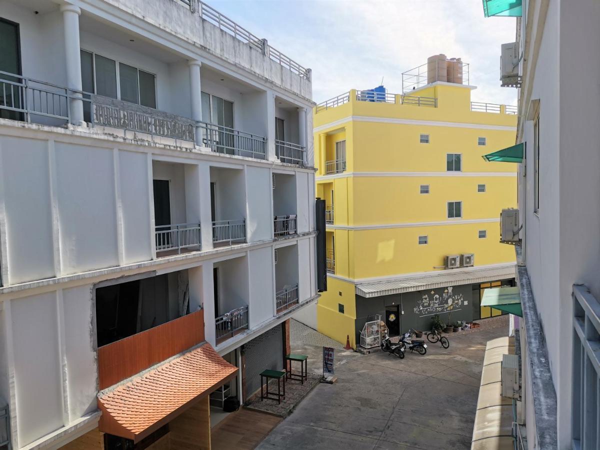 Sure Guesthouse Камала Экстерьер фото
